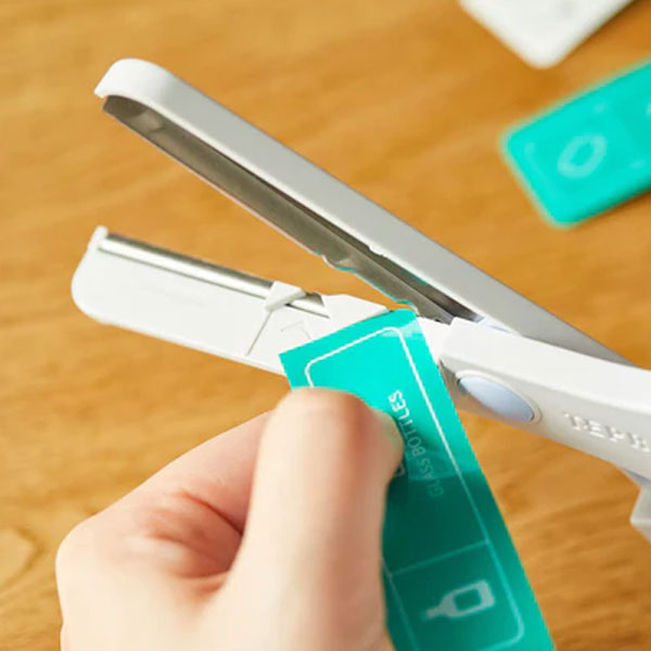 「テプラ」PRO トリマー キングジム RT36W *ネコポス不可* 【取り寄せ品】