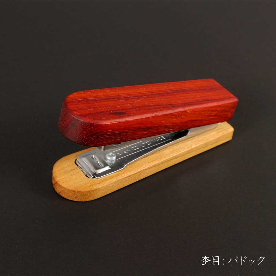 【KURASHIKI BNG.】 ACUS -アクス- 木製ステープラー 10号針対応 うさぎやオリジナル