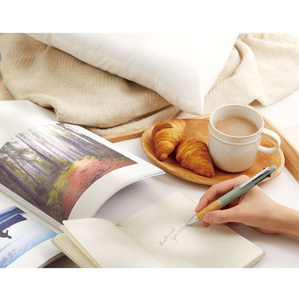 ジェットストリーム 4&1 BAMBOO (バンブー) 4色ボールペン(0.5mm)+0.5mmシャープ 三菱鉛筆 MSXE5200B5