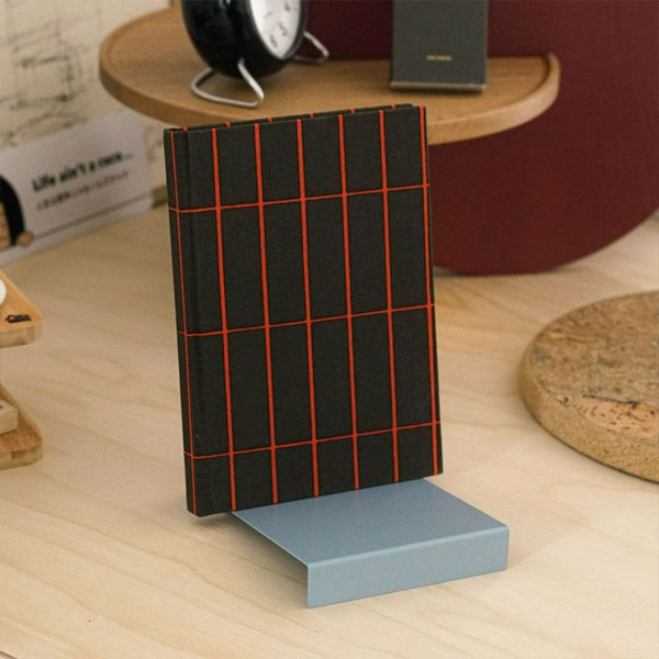 ブック&ディスプレイスタンド(スチール) 全3色 ハイタイド EZ049