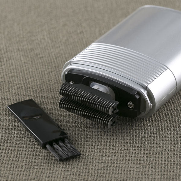 ポケシェーバー 電動髭剃り 貝印 KQ1839