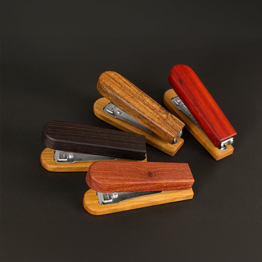 【KURASHIKI BNG.】 ACUS -アクス- 木製ステープラー 10号針対応 うさぎやオリジナル