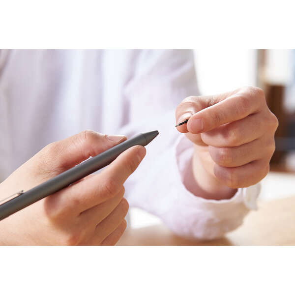充電式アクティブタッチペン for iPad P-TPACSTAP01シリーズ [全2色] エレコム 　P-TPACSTAP01