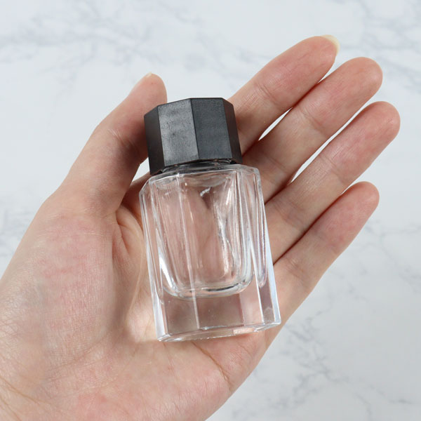 インクボトル　ガラス瓶　ガラスボトル　＜空＞　15ml　キャップ付き　1個　*NG ネコポス便対応不可*