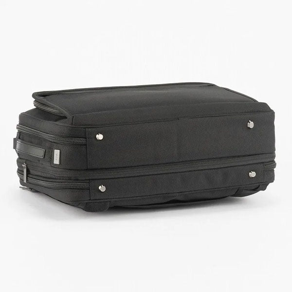 EVL-4.0 ビジネスバッグ［B4サイズ］ 黒 17/22L ［B4ファイル/14.0インチPC対応］ エース 68308-01【送料無料*！取り寄せ品】