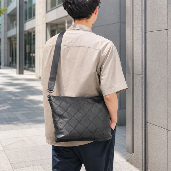 ☆正規販売店☆TRION＜トライオン＞ショルダーバッグ(シボ革) PANELシリーズ A4対応 13インチPC収納 トライオン DPC296-BLACK [保証書付き]【送料無料*】