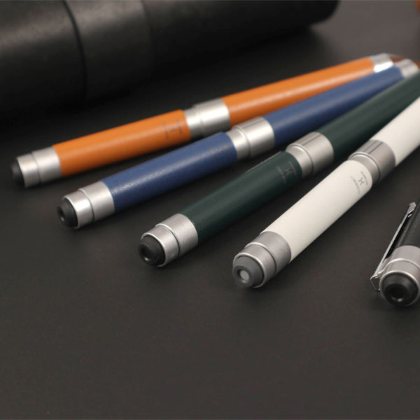 【 名入れ無料キャンペーン】ゼブラ シャーボX 革調（レザー） CL5 複合ペン シャーボ ボールペン SB15-L ＜替え芯付き＞ ze_2511